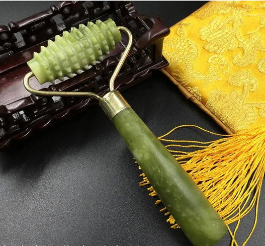 FormFlex Jade Roller Massager Green Facial Nature Healthy Face